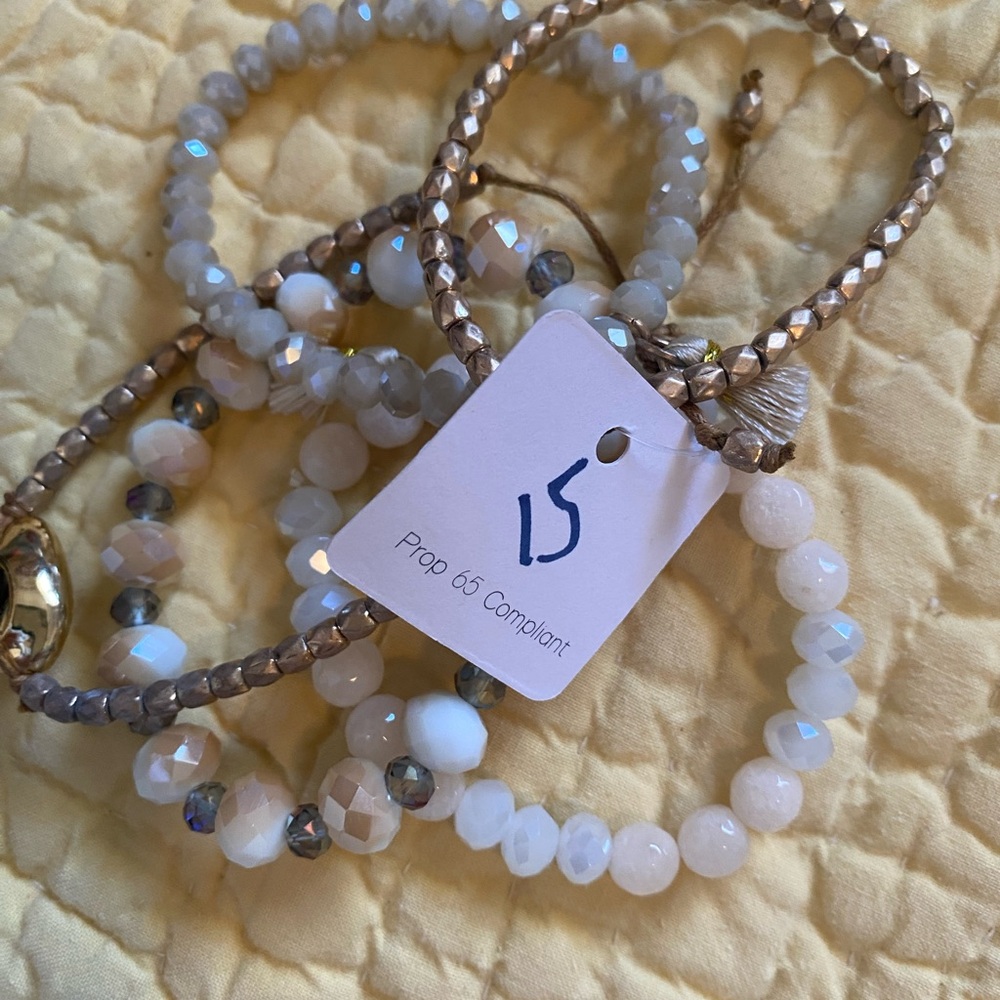 Multi-Color Beaded Bracelet Set - Picture 3 of 3